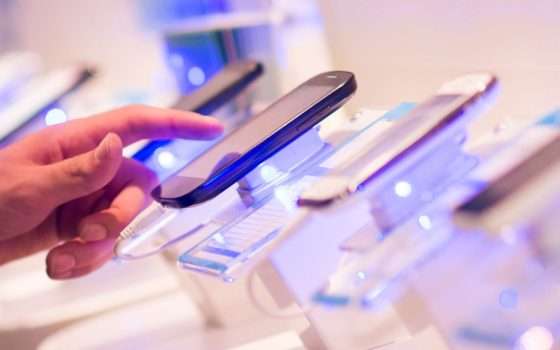 Smartphone top di gamma conquistano sempre più utenti