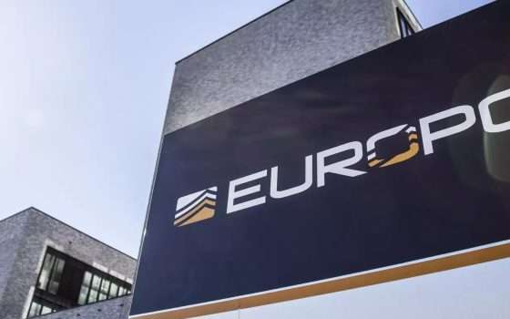 CSAM generato con AI: 25 arresti in 19 paesi