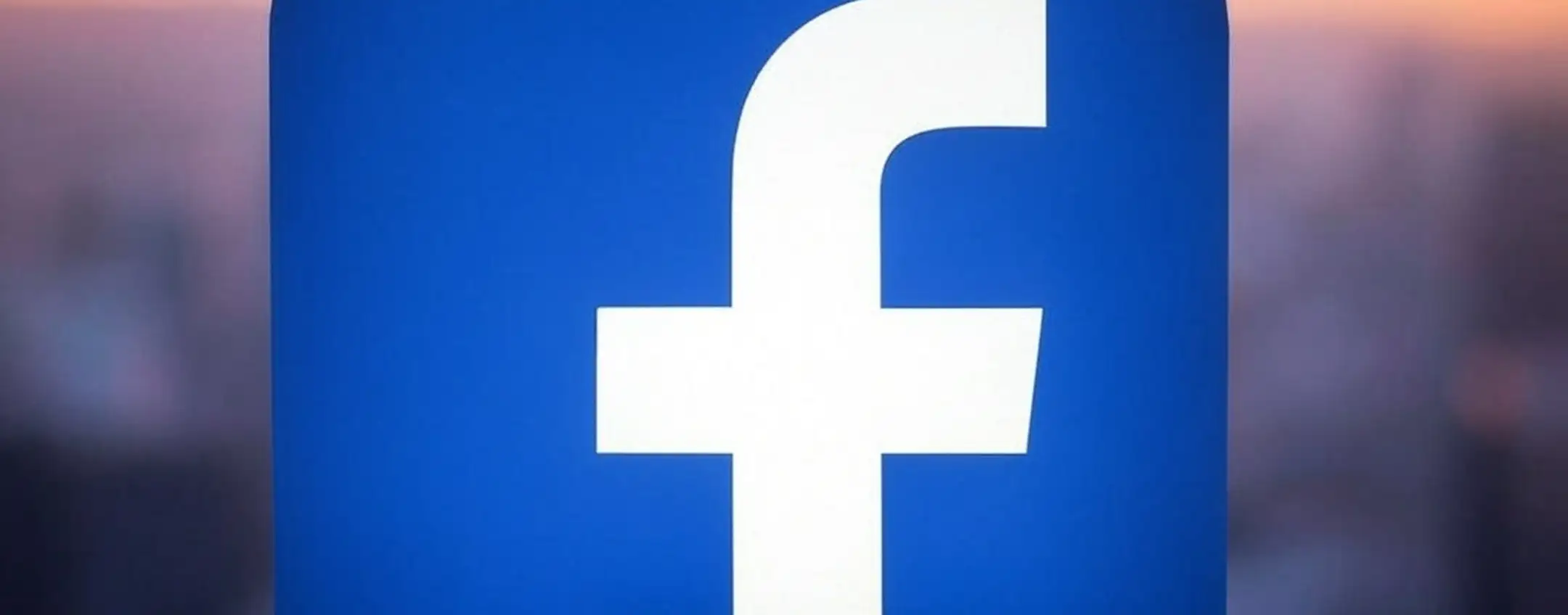 Meta annuncia novità per ridurre lo spam su Facebook