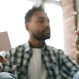 Conto Mediolanum: ora con canone azzerato, prelievi gratis e Buono Amazon da 100€