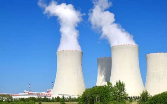 Centrale nucleare USA gestita dall'AI, follia o geniale intuizione?