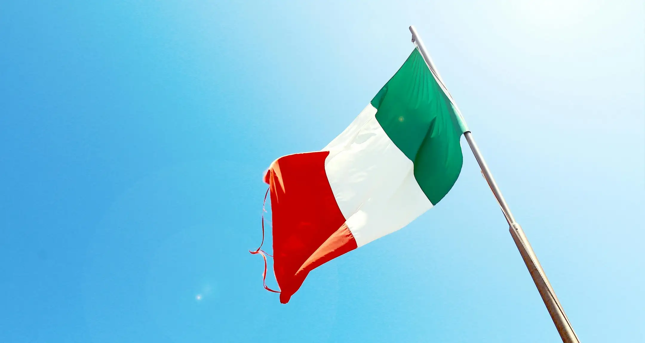 VPN per l’Italia da usare all’estero: la più completa è offerta flash (-61%)