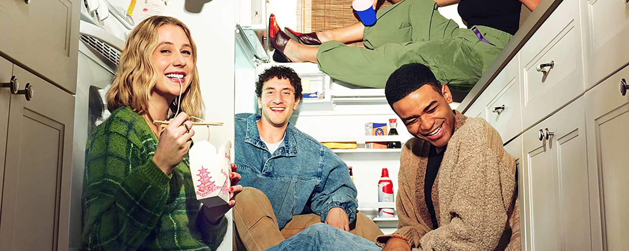 Adults in streaming su Disney+: è davvero il nuovo Friends?