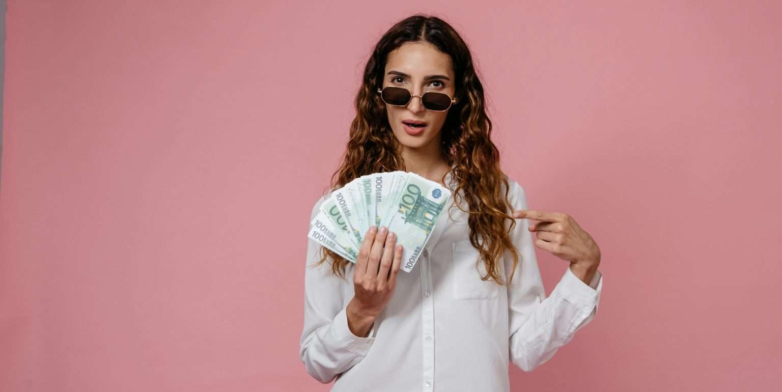 Anteprima: Conto con Crédit Agricole, canone azzerabile e fino a 650€ in Buoni Amazon