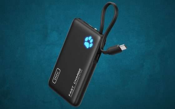 Doppio sconto Amazon sul Power Bank INIU da 45W: affare vero a 13 euro