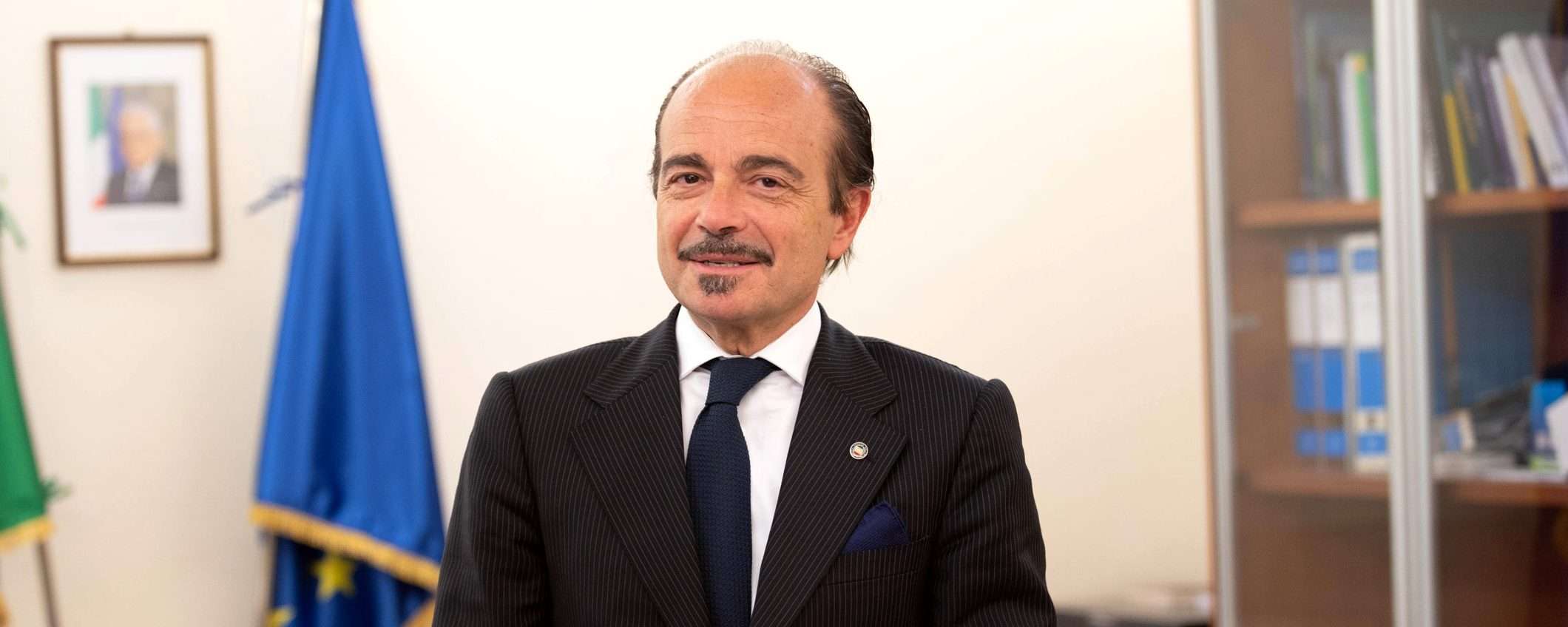 Butti su costellazione sovrana e marchio hi-tech europeo