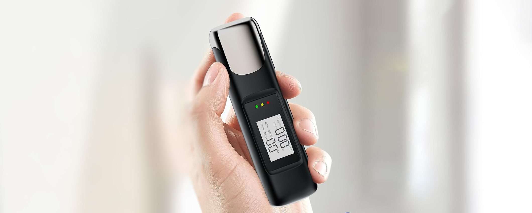 Etilometro portatile certificato a soli 5€: da avere in auto