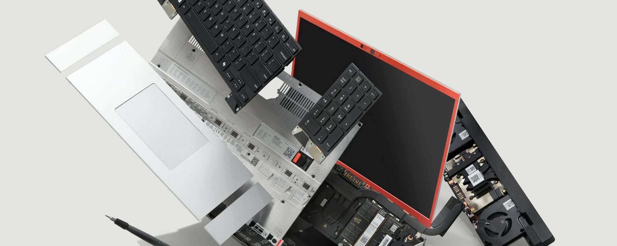 Framework Laptop 16 con Ryzen AI 300 e GeForce RTX 5070