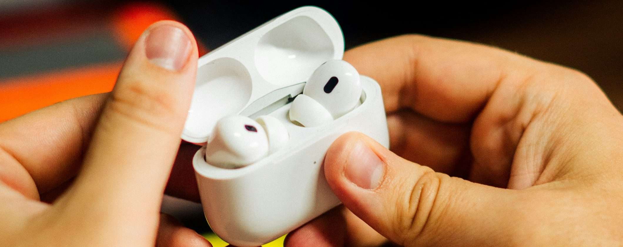 Apple AirPods Pro 2: meno di 200€ con l'offerta di Amazon