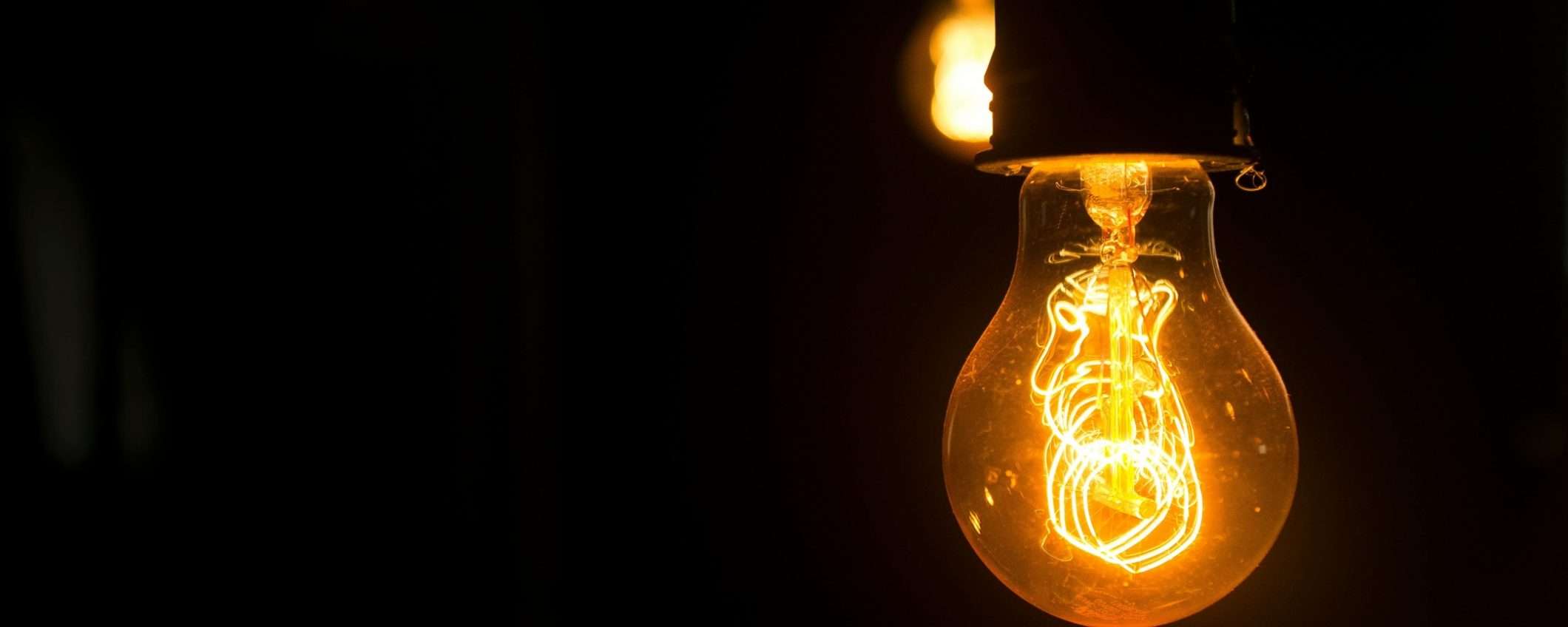 Luce e gas a prezzo fisso per 24 mesi: ecco l'offerta che protegge dai rincari