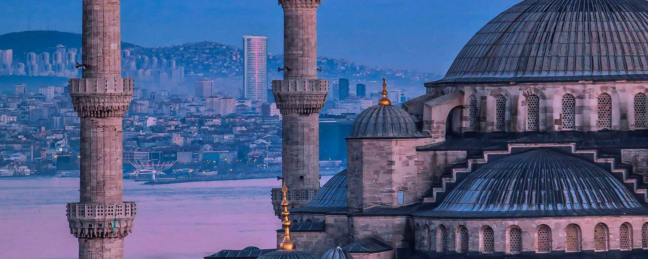 NurAI è il primo assistente AI pensato per la comunità musulmana