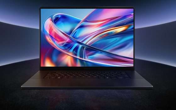 ASUS ProArt P16: Copilot+ PC con schermo OLED 4K