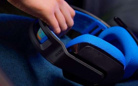 Cuffie wireless Logitech G535 compatibili con PC, PS5 e PS4 in sconto Amazon a 55 euro