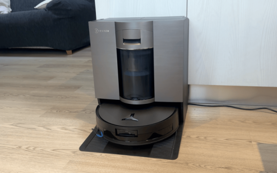 Recensione Ecovacs Deebot X11 OmniCyclone: autonomia e potenza in un unico robot