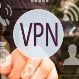 Viaggi di lavoro e smart working: naviga al sicuro con ExpressVPN al minimo storico