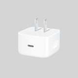 Apple lancia il caricatore Dynamic Power per iPhone 17 e non solo