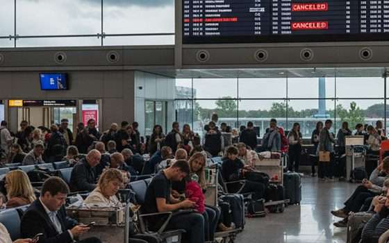 Aeroporti europei nel caos: confermato l'attacco ransomware