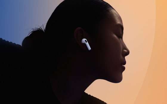 Apple AirPods 4 Cancellazione Rumore: solo 168€ su Amazon