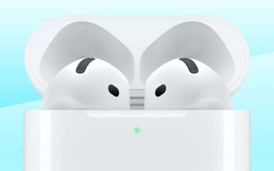 Apple AirPods 4 a -41 euro: ascolta l'offerta di Amazon