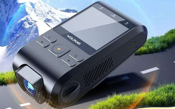 Dash cam per auto: questa offerta ti farà viaggiare sicuro
