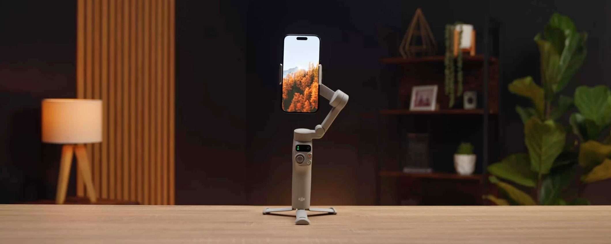 Stabilizzatore DJI: prezzo MINIMO STORICO per Osmo Mobile 7