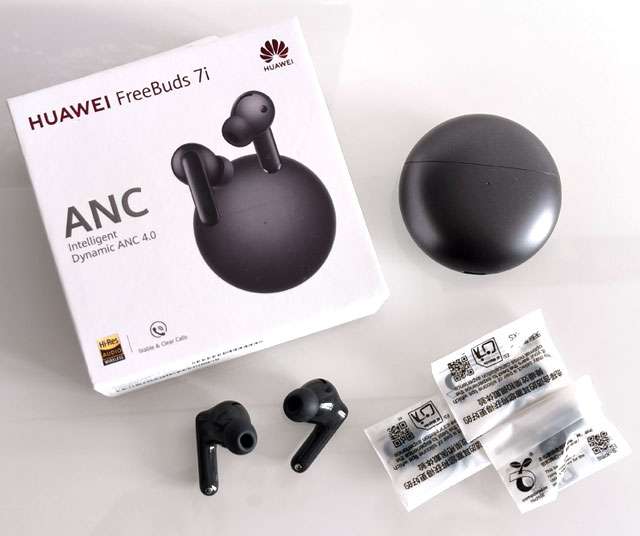HUAWEI FreeBuds 7i: cosa c'è nella confezione