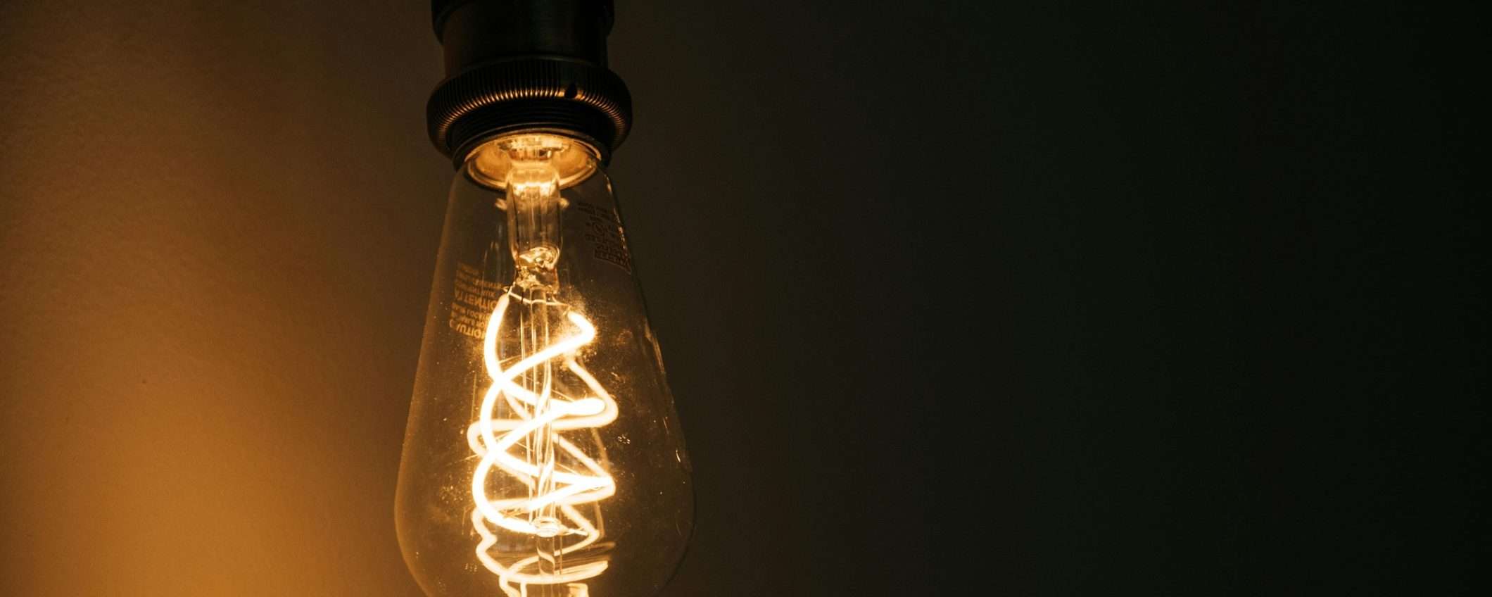 Luce e gas a prezzo fisso: ecco l'offerta per tagliare le bollette in autunno