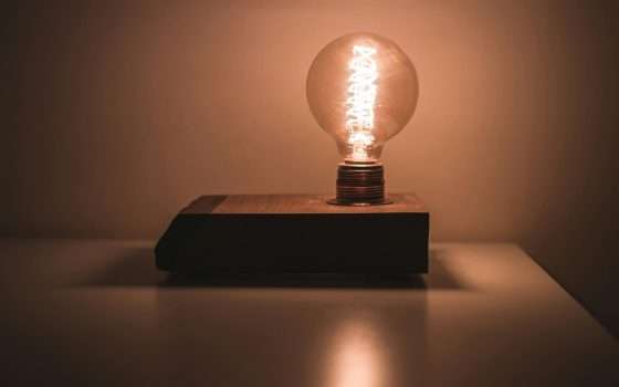 Luce e gas a prezzo bloccato: ecco la migliore offerta per tagliare le bollette