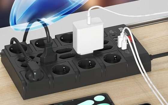 Multipresa 24-in-1 in sconto: è la ciabatta definitiva