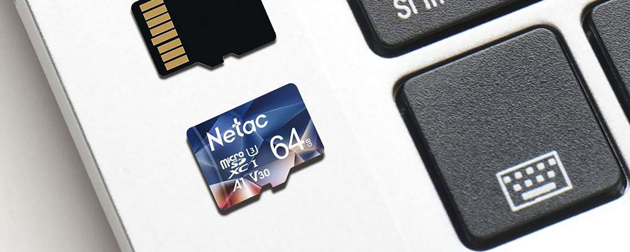Tre microSD da 64 GB a PREZZO STRACCIATO: l'affare Netac