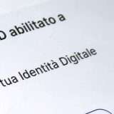 SPID a pagamento: qual è la posizione di Poste Italiane?