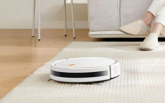 Casa pulita con Xiaomi Robot Vacuum E5: è al MINIMO STORICO