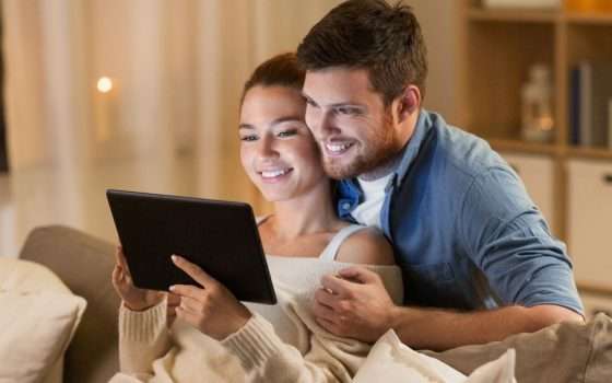 Bonus energia fino a 200€ con Hera Hybrid: l’offerta che TAGLIA le spese di luce e gas