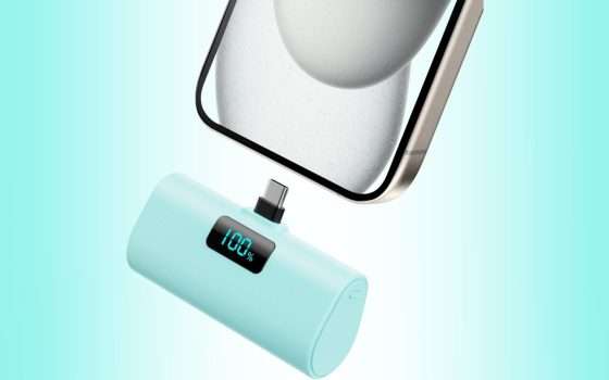 Power bank mini da 5200mAh a soli 18,69€: ricarica d’emergenza sempre in tasca