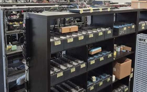 SIMCARTEL: Europol smantella servizio di SIM box