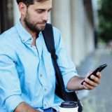 Internet all'estero senza cercare il WiFi: con le eSIM di Saily basta un click