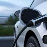 Bonus auto elettriche, salta tutto: Click Day rinviato