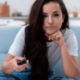 Come previsto, oggi cambiano le frequenze del digitale terrestre: la nuova lista canali è qui