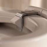 Mettere una videocamera nel WC potrebbe essere una buona idea