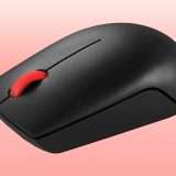 Vuoi un mouse wireless compatto? C'è quello Lenovo in sconto