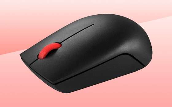 Vuoi un mouse wireless compatto? C'è quello Lenovo in sconto