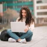 VPN illimitata a meno di 2 euro al mese con il Black Friday di Surfshark