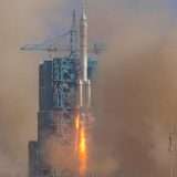 Cina lancia missione di emergenza per tre astronauti