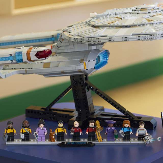Le minifigure incluse nel set LEGO Star Trek dedicato alla U.S.S. Enterprise