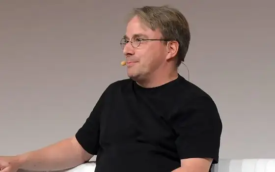 Linus Torvalds: cosa pensa il padre di Linux del vibe coding?