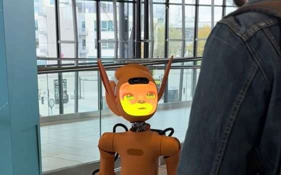 Chi è Miroki? Il robot che aiuta i passeggeri all'aeroporto di Lione