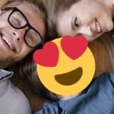 Sharenting: abbiamo istituzionalizzato la faccina con i cuoricini