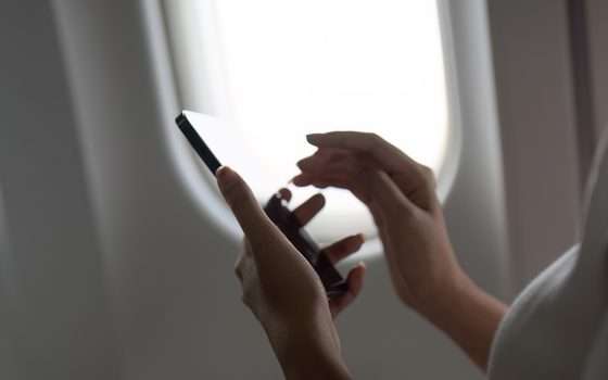 Viaggi spesso? Iliad lancia l'offerta con 25 GB in roaming a 9,99€ al mese