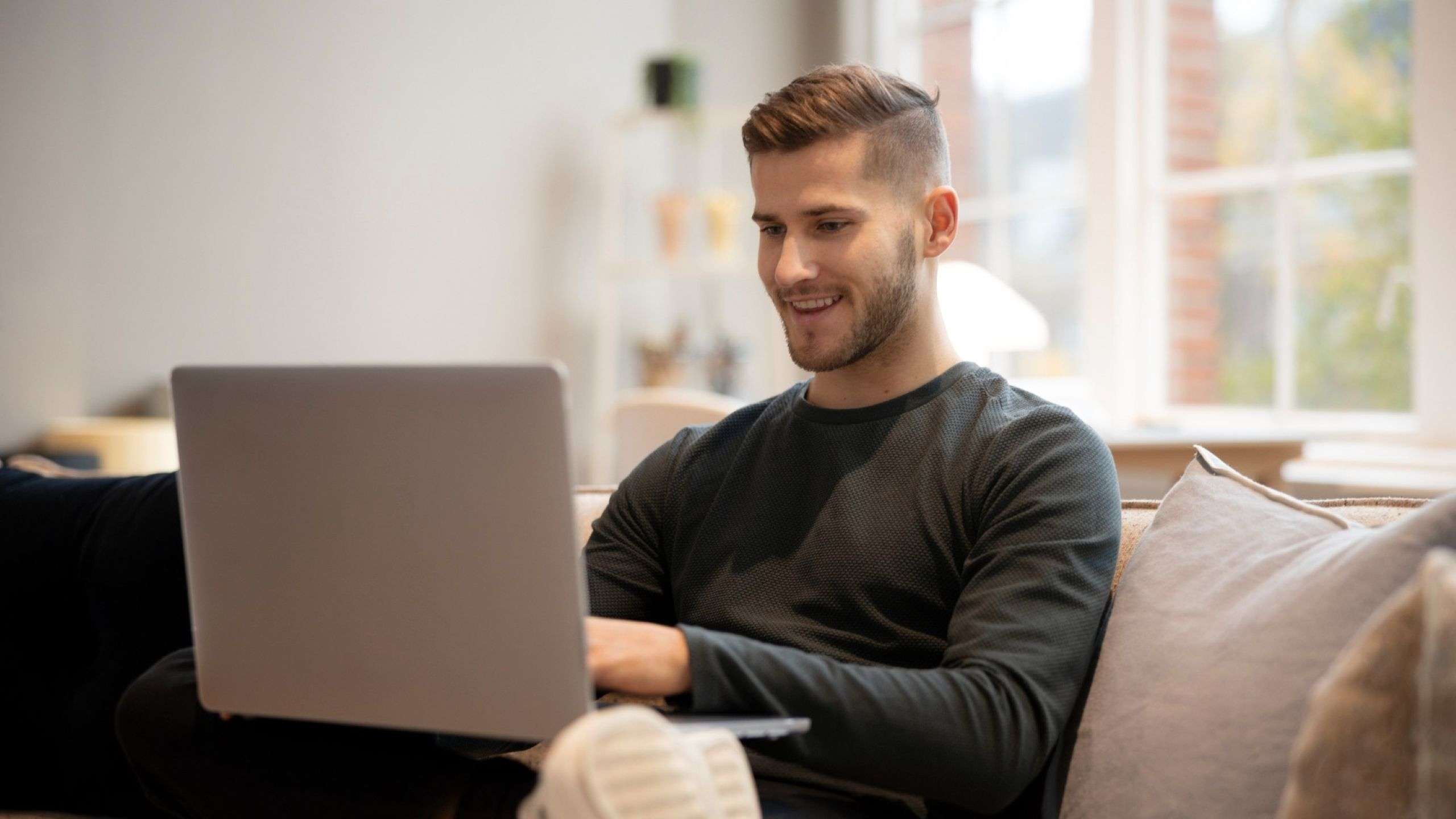 AVG sconta del 60% i prodotti per la protezione avanzata contro i siti fraudolenti