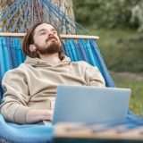 AVG Internet Security e AVG Ultimate in sconto del 60%: sicurezza online per tutti